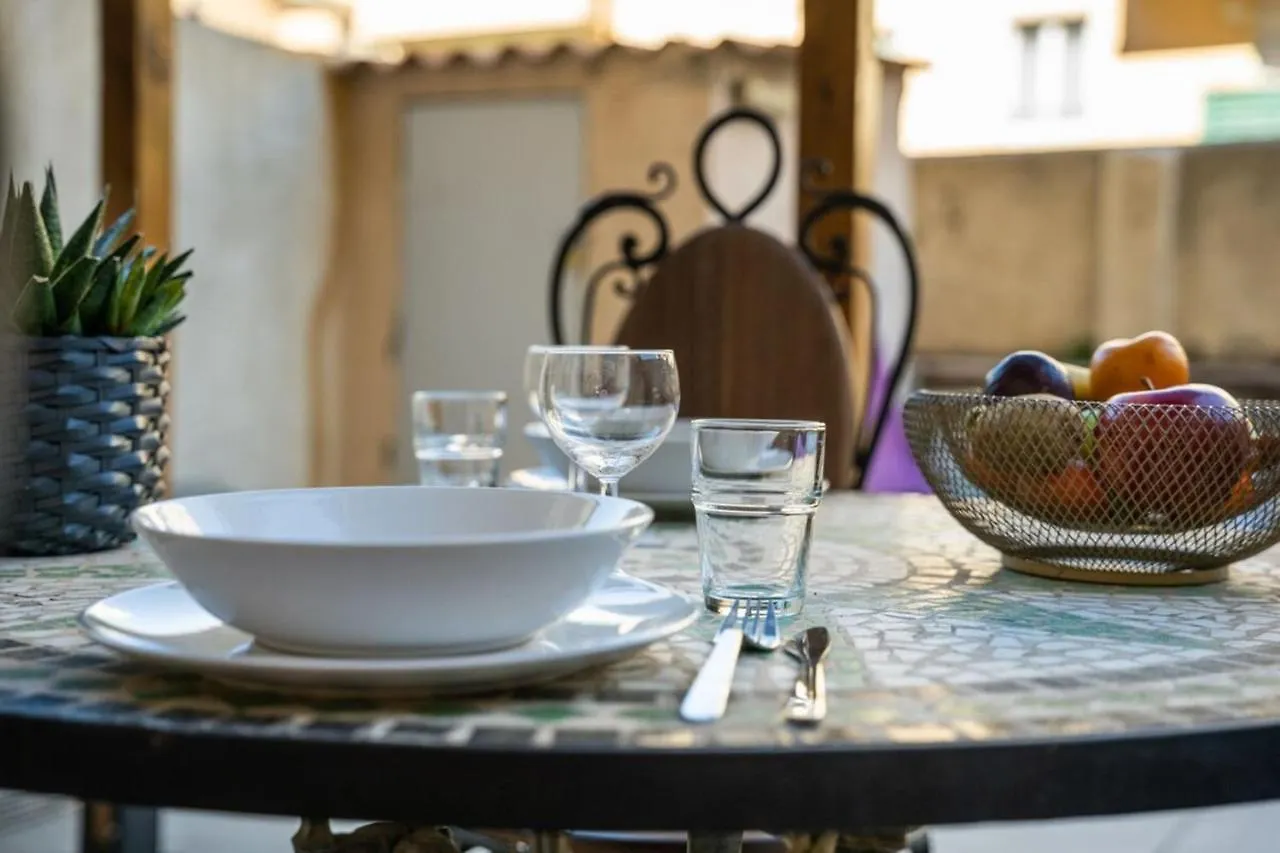 Appartement Bain De Soleil ! Terrasse Clim Wifi Netflix à Marseille France